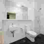 Thumbnail ofG4 Double Bed Ensuite Bathroom.jpg